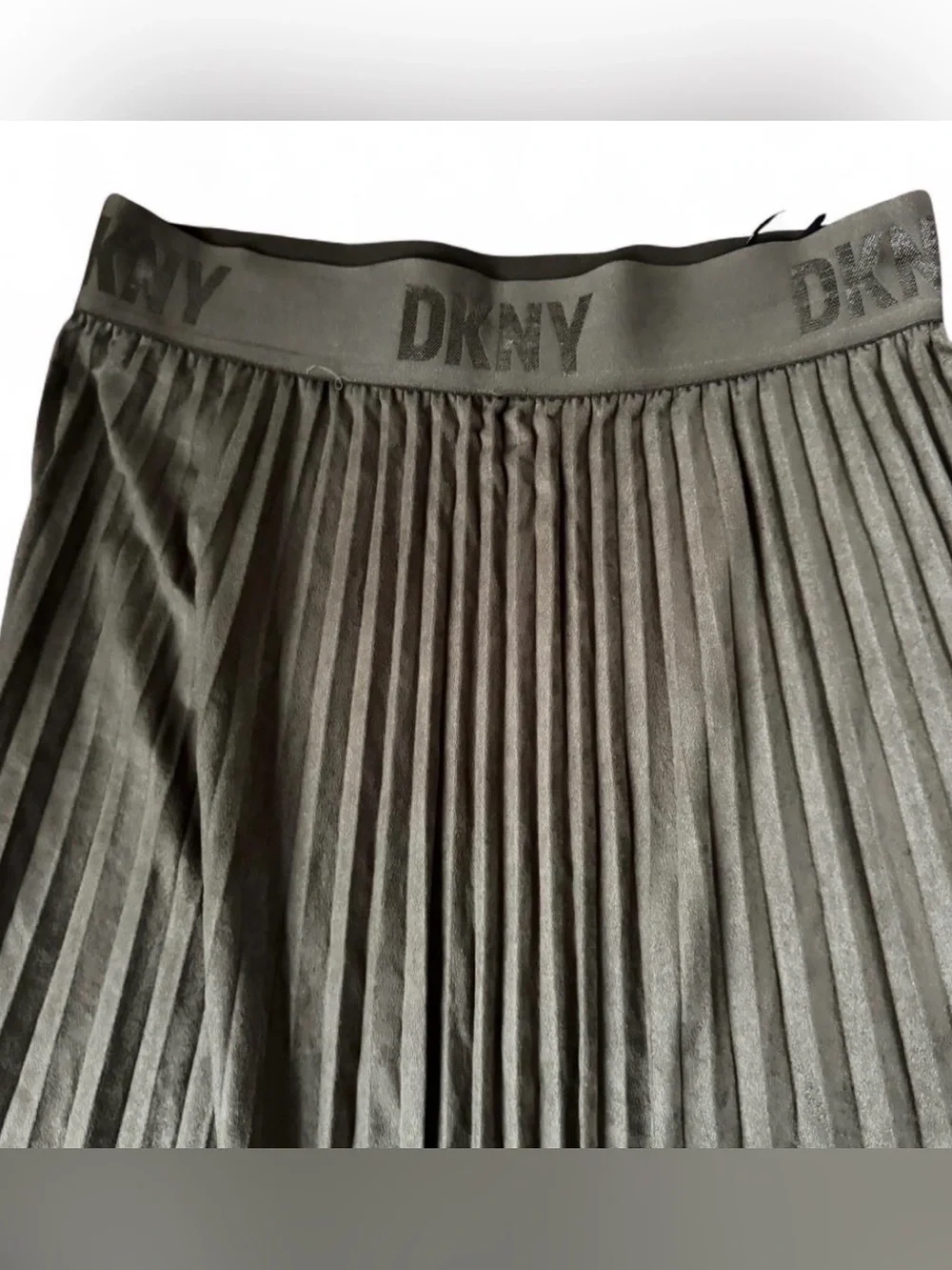 NWT- DKNY Olive Pleated Midi Skirt